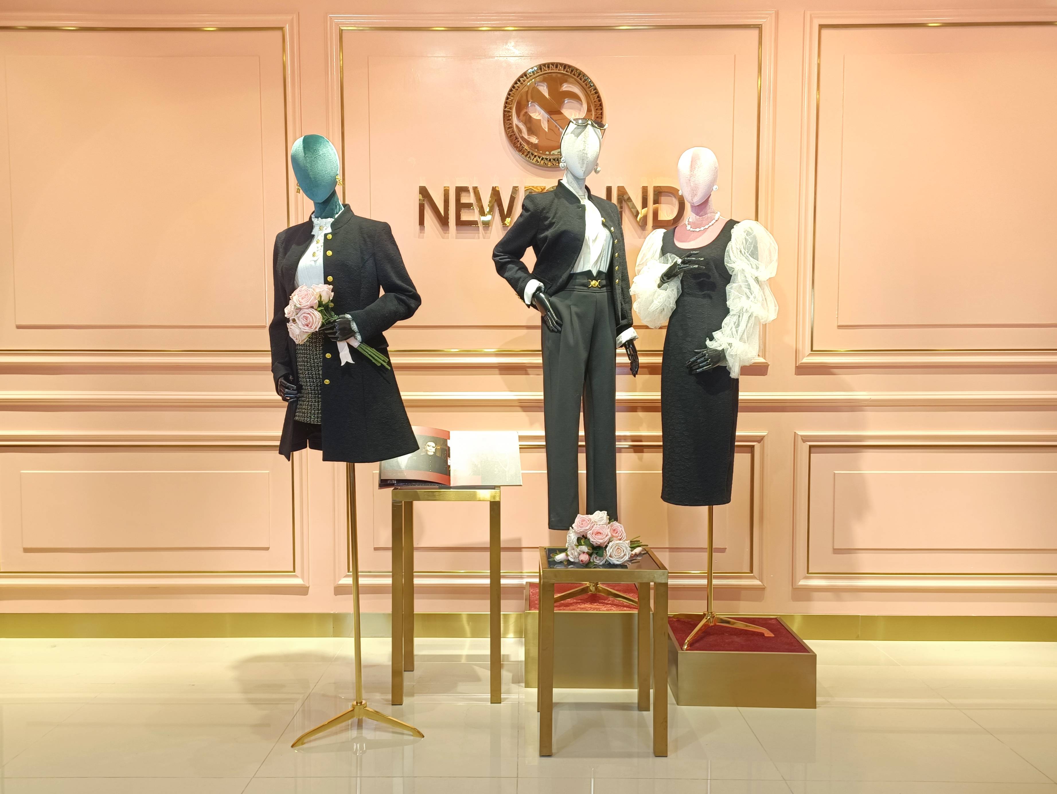 时尚巅峰之路:纽方女装品牌的东方优雅探寻