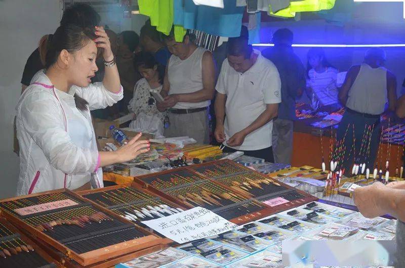 凤凰花卉渔具展览会即将开幕!