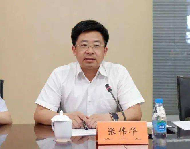 吴江开发区集中开展违法违规小化工专项整治行动会