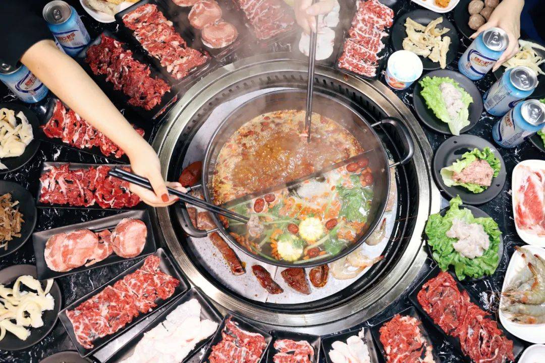 福州这家涮烤一体双自助,老板竟然扬言要向全福州大胃王发起挑战?