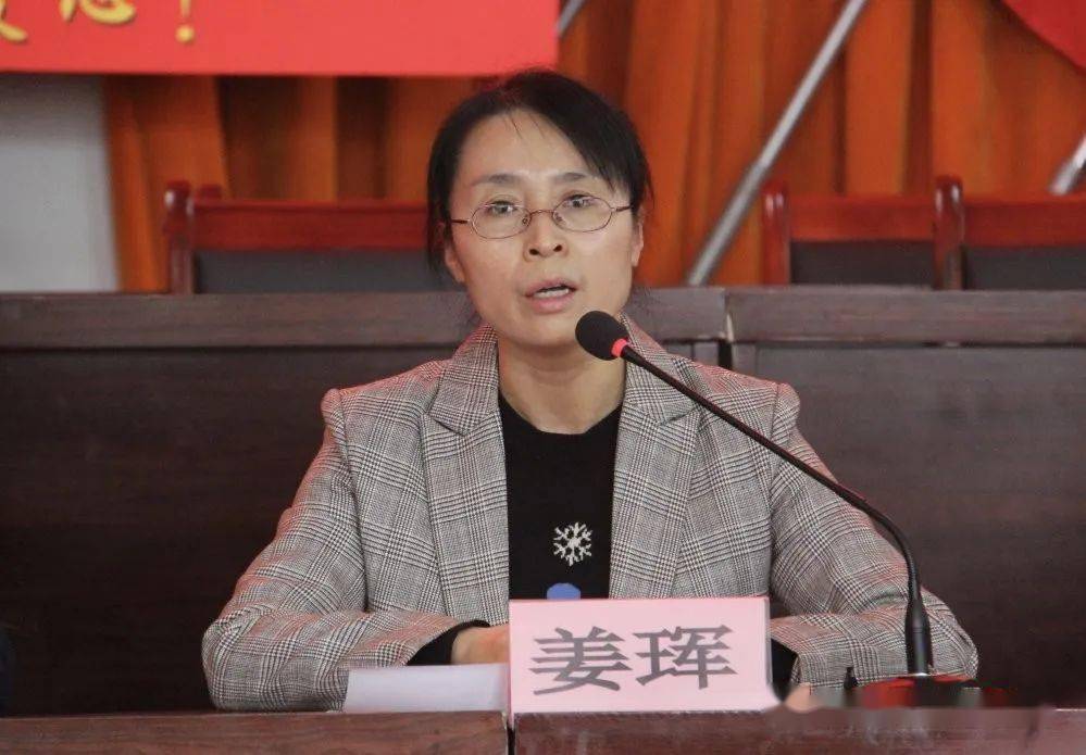 【暖心帮扶】尽锐出战 携手攻坚—— 岷县市场监管局组织非公企业赴申