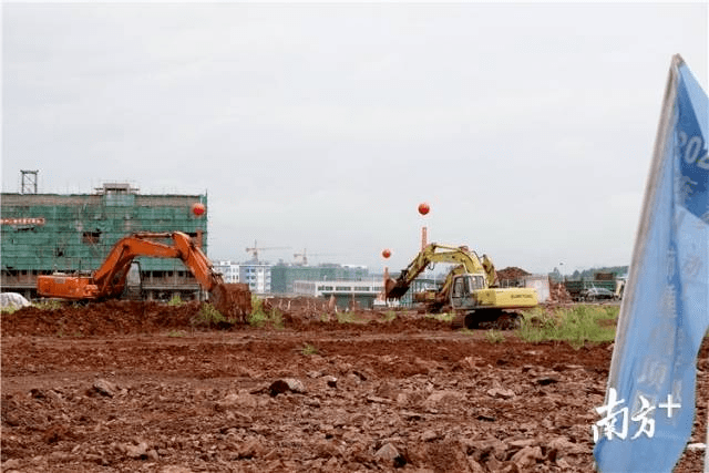 总投资2136亿元连州又一批重点项目集中签约动工投产