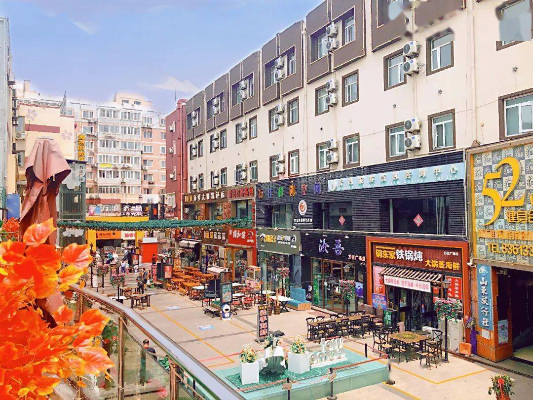 青岛万佳广场将会进一步强化社会责任意识,不断完善和优化基地运营