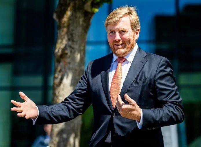 由荷兰国王威廉·亚历山大(willem-alexander)的祖父伯恩哈德亲王