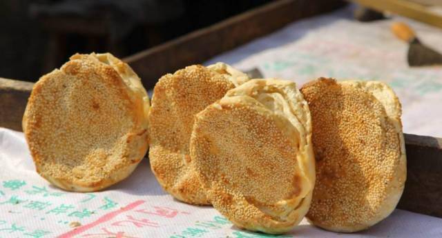 吃过许多美食最爱还是咱任丘的罗圈烧饼