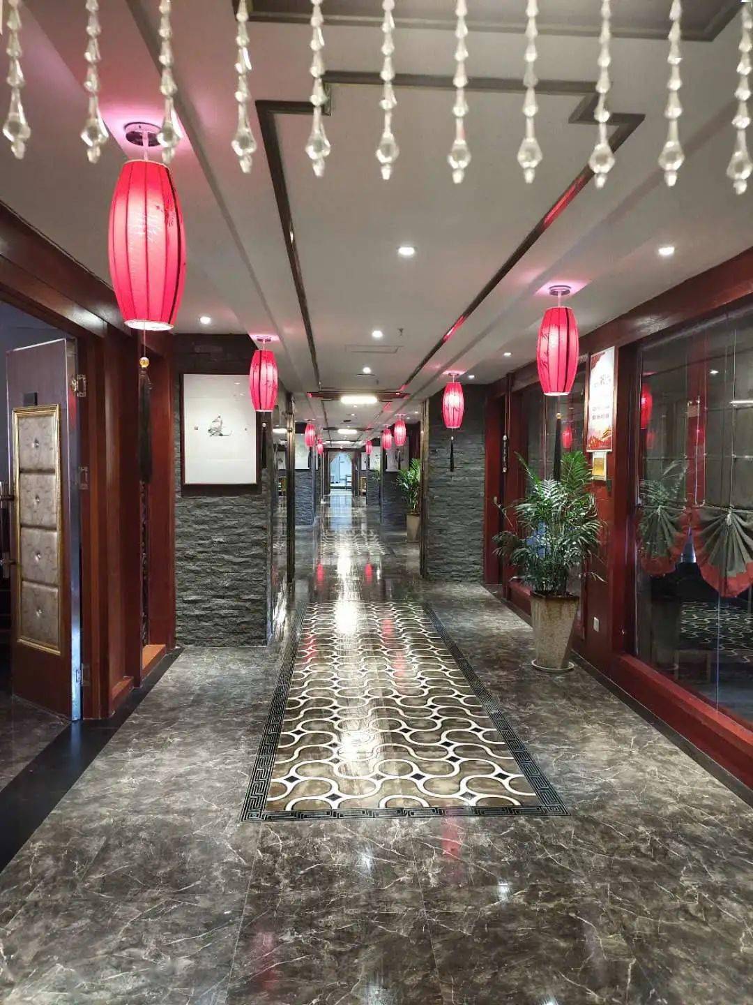 诸城丽景逸林酒店地址图片