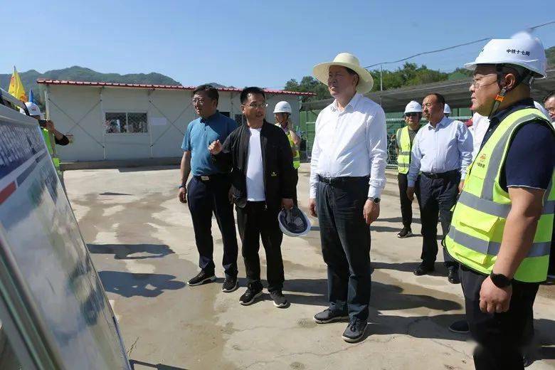 王军:尽快推动麦积山大景区建设破题见效