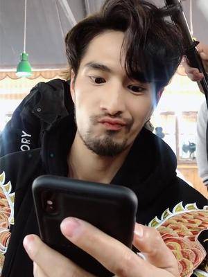 据说大叔是全网最像老许的男人大叔aaben像吗