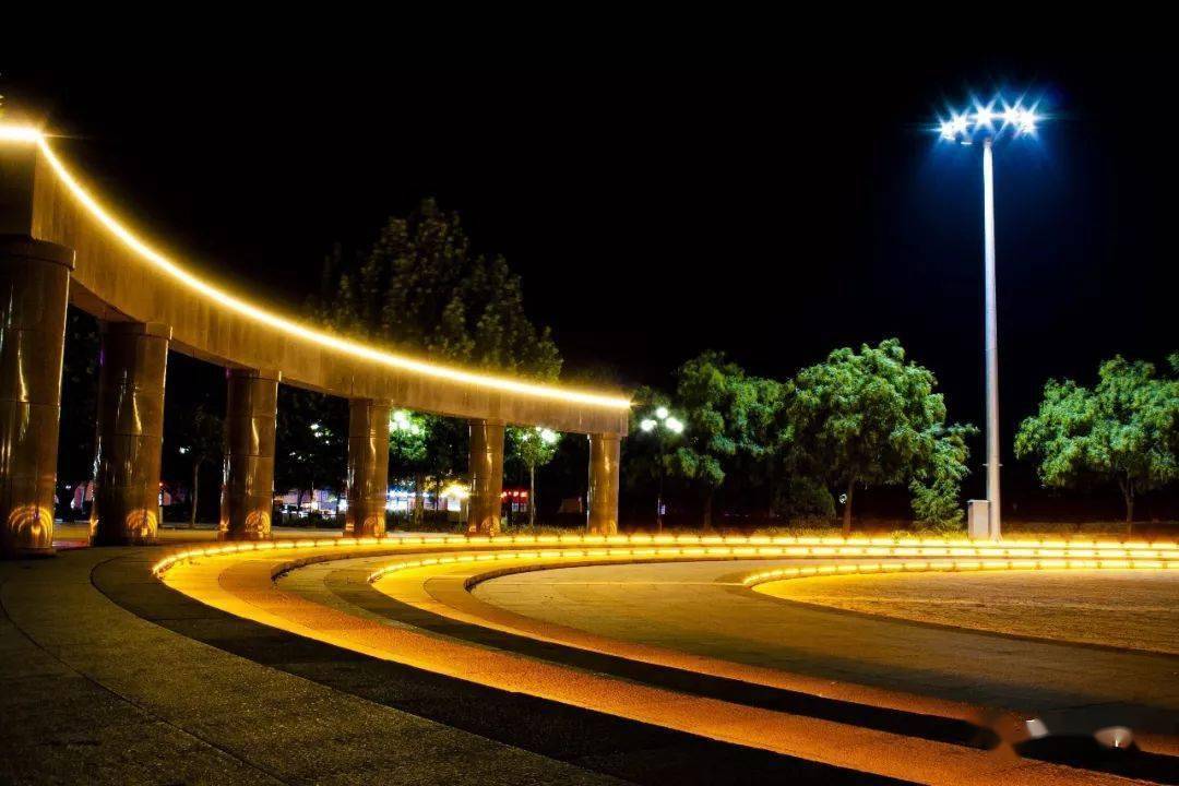 当邱县东湖公园有了烟火气