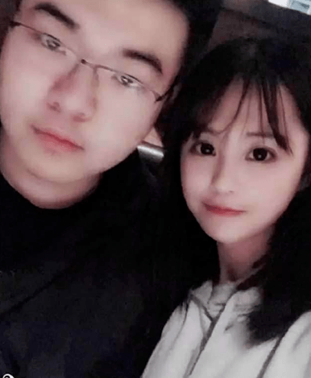 打破质疑,又一对电竞情侣修成正果,韦神晒结婚照!_godv