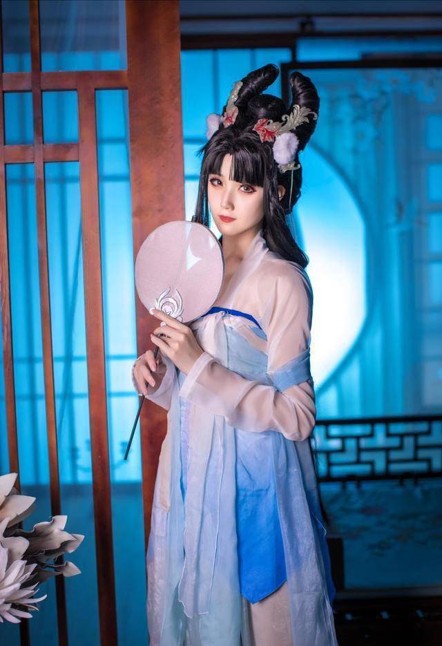 王者荣耀月下美人一眼万年仙气嫦娥cos这就是神仙姐姐吧