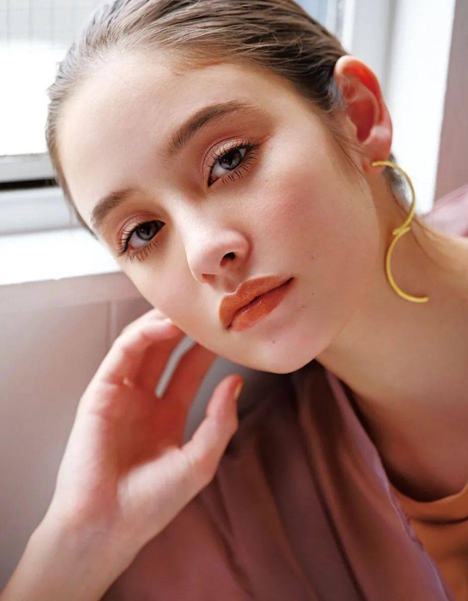 混血神颜琉花真的超会拍