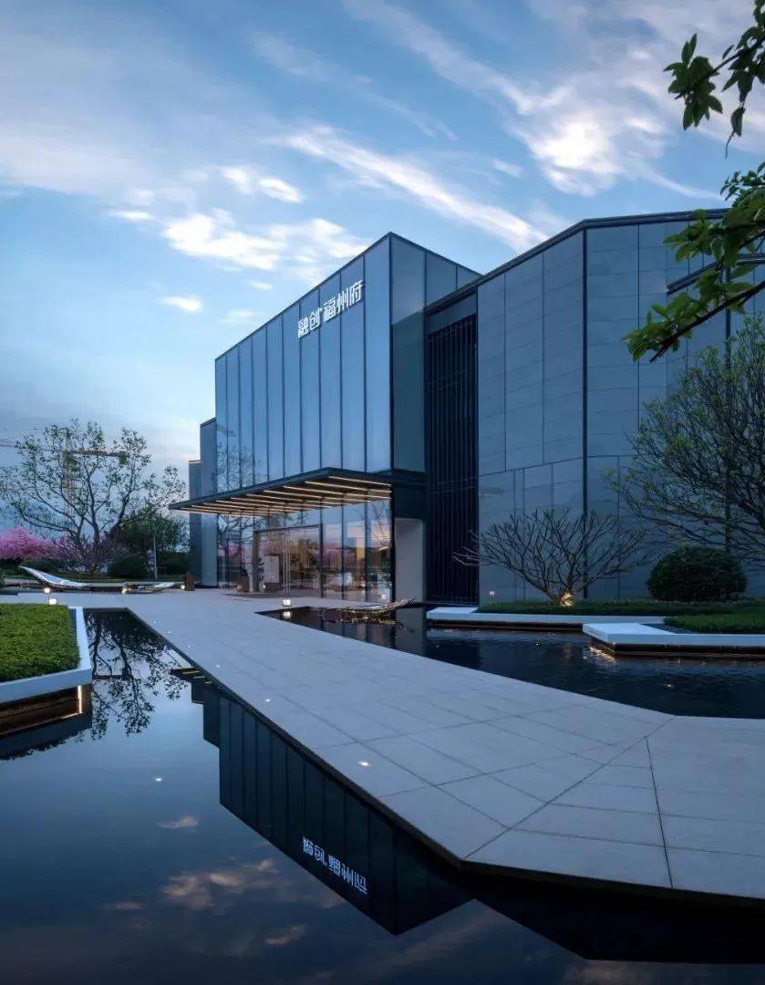 重构街角城市界面新生丨融创福州府