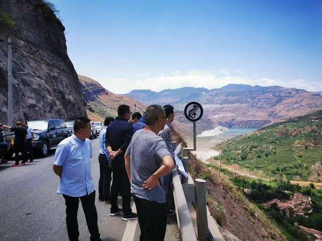 据悉,禄会高速公路(四川境)工程是纳入四川加快西部陆海新通道建设