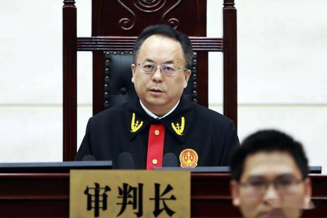 执行死刑前,法院安排罪犯刘和恩,余朝勇会见了近亲