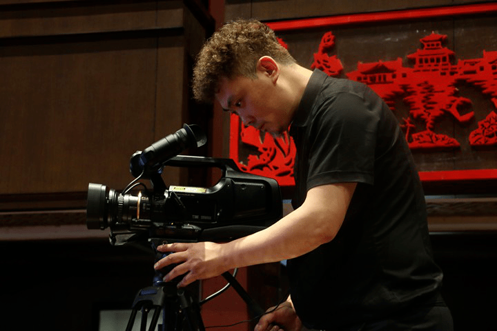 太实惠咧戏票2元看高广杰窦凤琴唐国强等三代演员精彩好戏