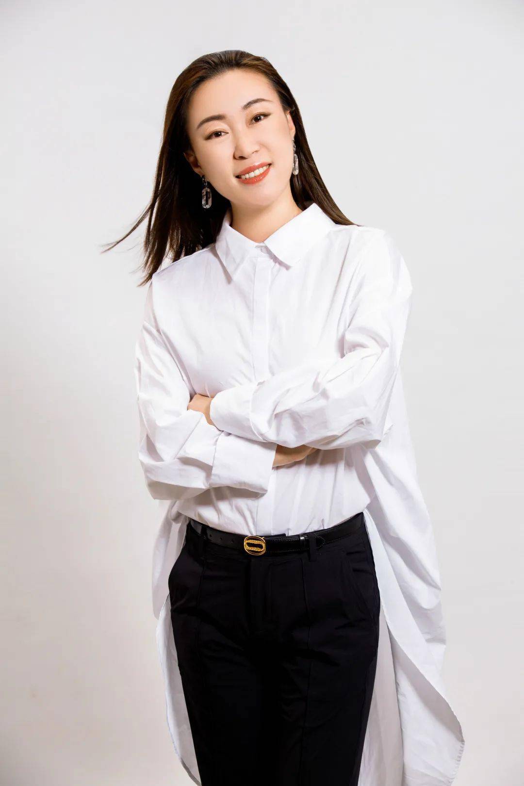 辽南网扣绣,萨满轧染传统民族手工技艺  主持人:小虎 ,李璐,晓菲 非遗