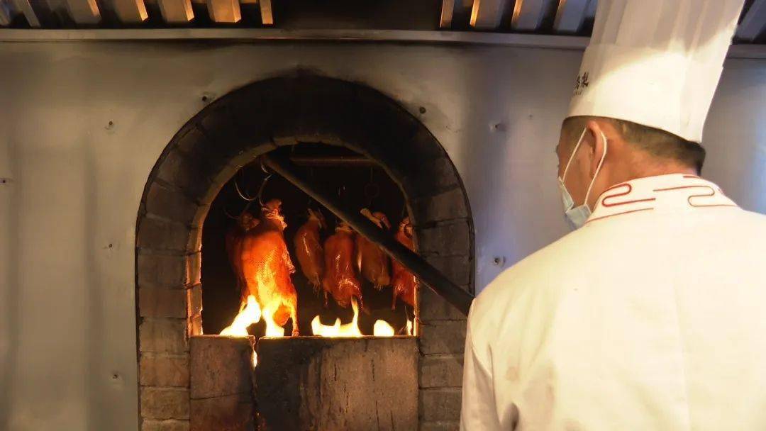 健康北京行动|走进大鸭梨的烤鸭间