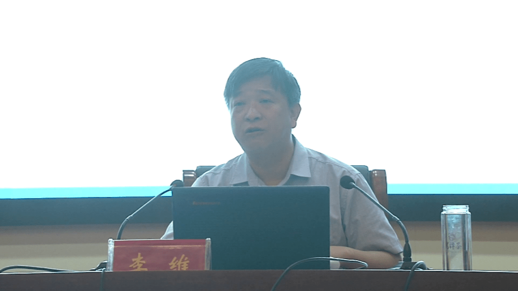 许远福,县长汪明君,县委副书记张长斌,县委常委,县委办公室主任李芳军