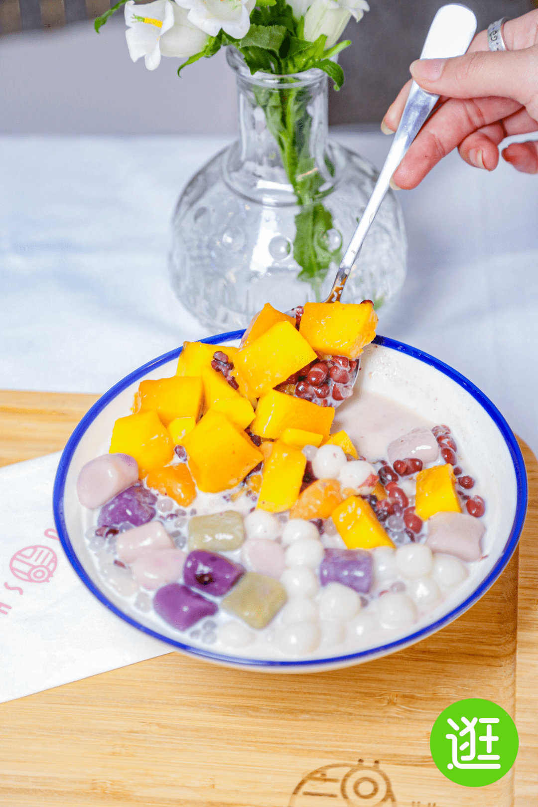 据说一年卖出去的芒果芋圆捞可以绕赤道好几圈!