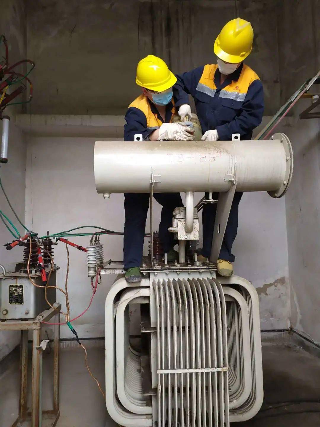 变压器档位怎么调