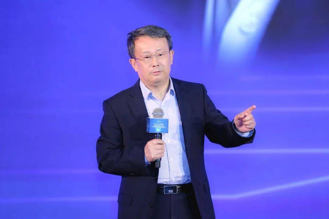 中国通信业知名观察家项立刚将出席2020中国品牌节年会