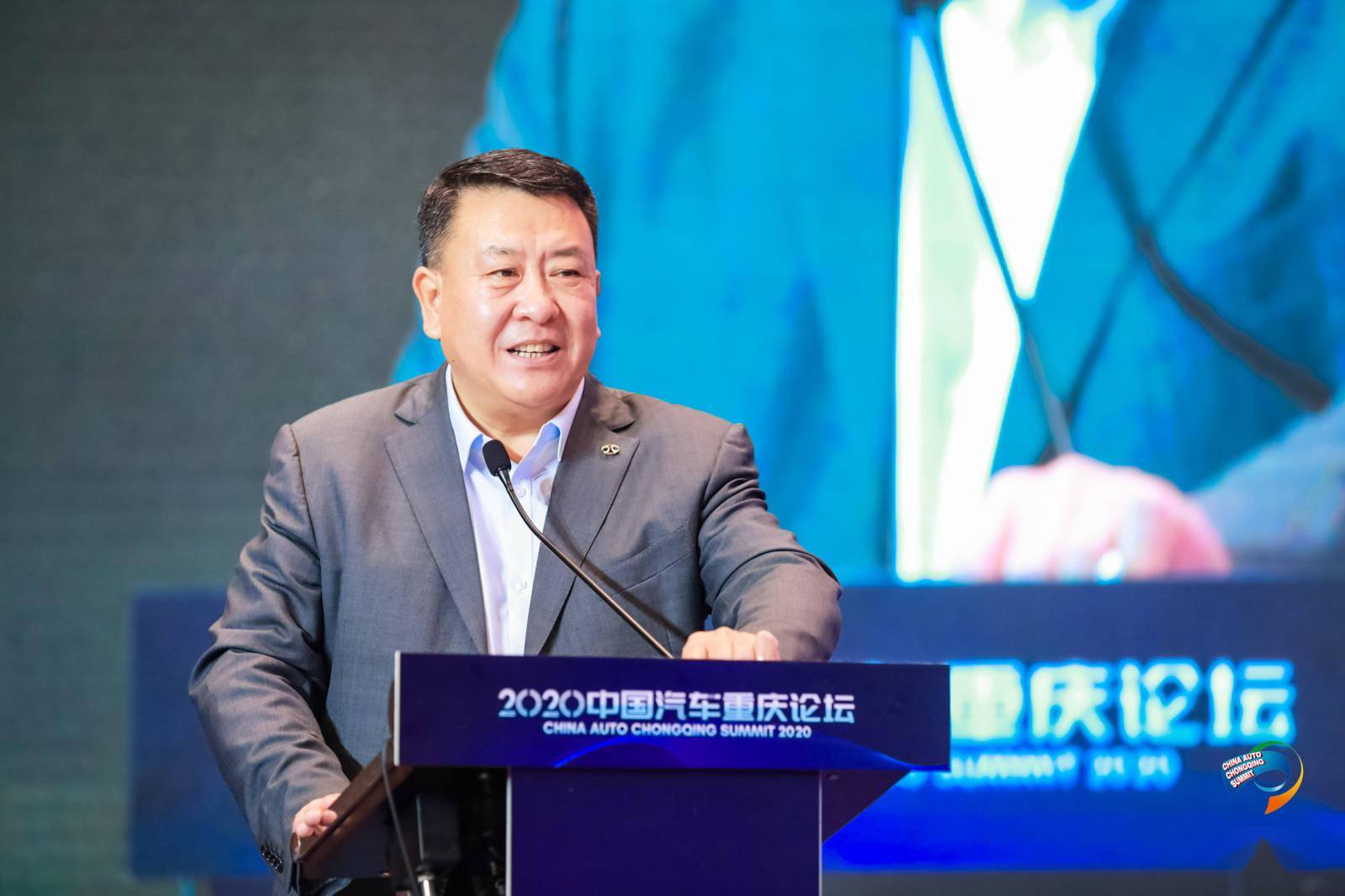 重庆车展热议自主当下困境马太效应加剧但换道超车窗口未关闭