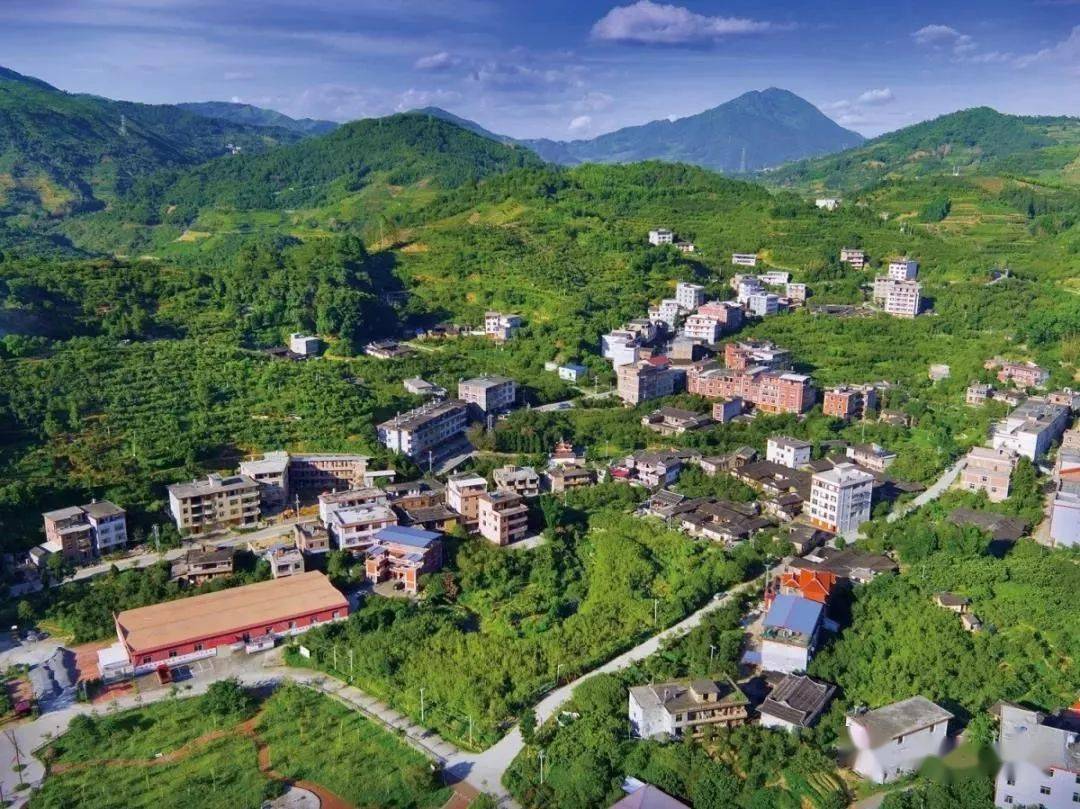 福建下达2019年度乡村振兴重点特色乡镇和实绩突出乡村奖补资金_仙岭