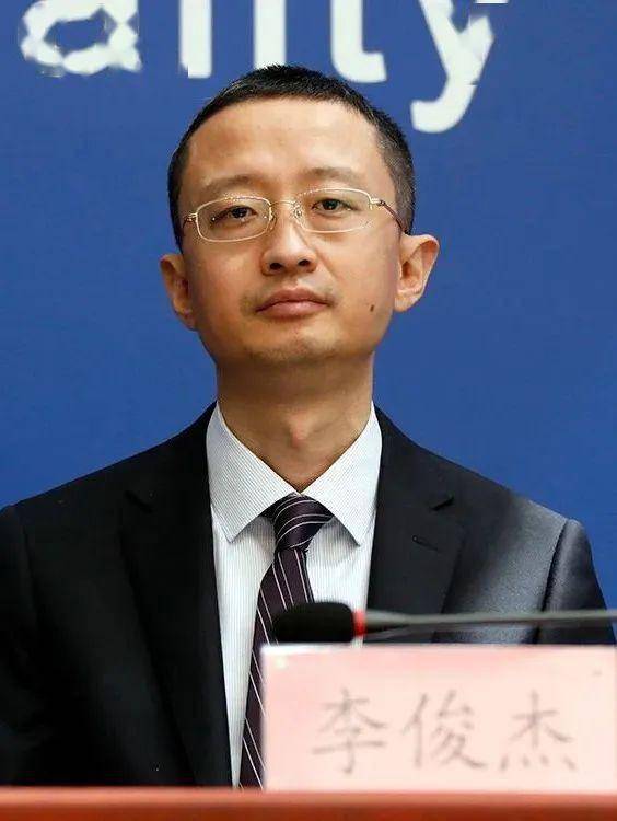 海淀区委常委,区政府常务副区长李俊杰通报玉泉东市场及周边小区疫情