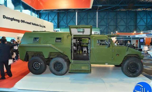 电子武器:中国悍马电子侦察车