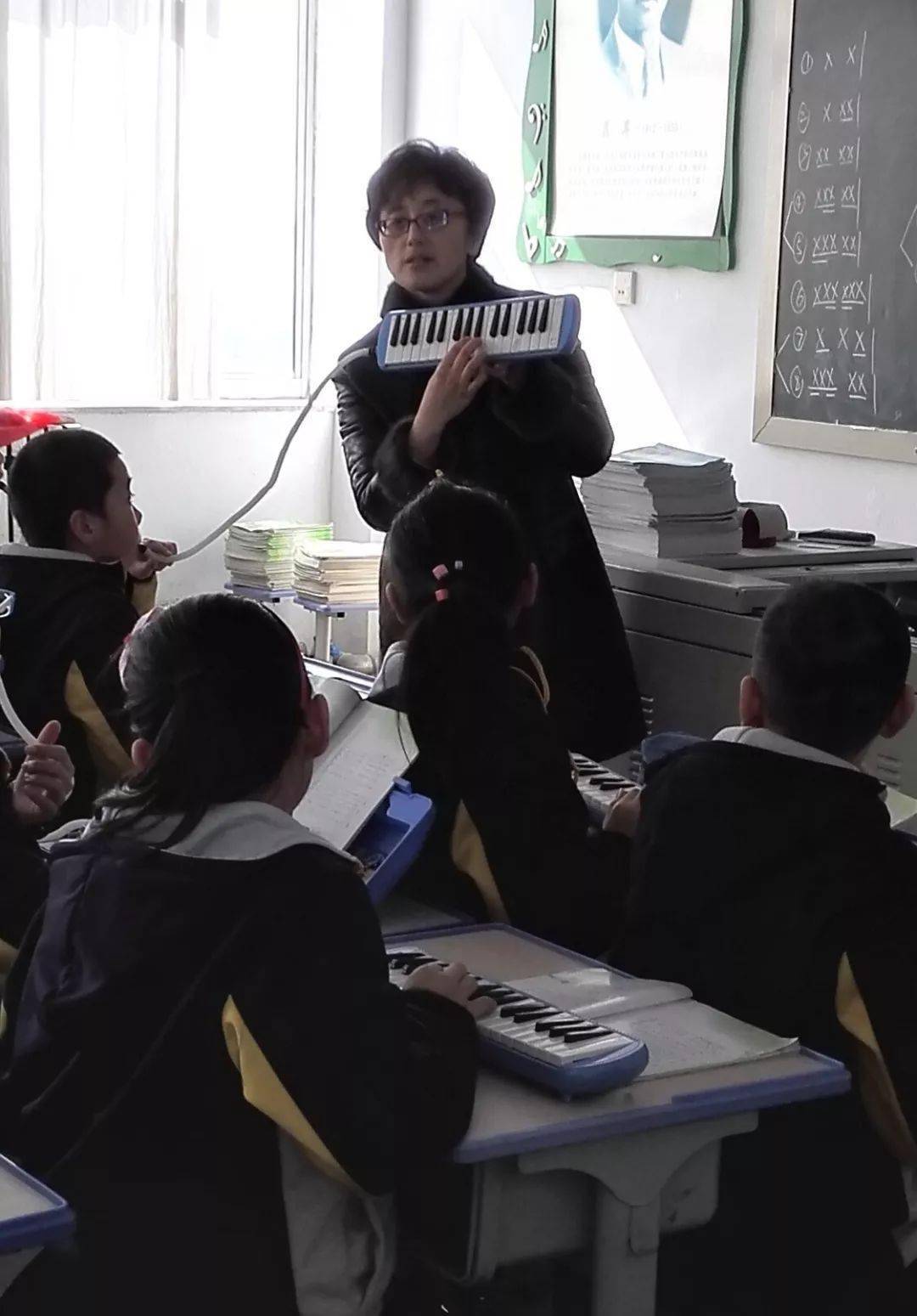 【树典型 学先进 扬正气】三里河中学优秀教师风采——邢蕾