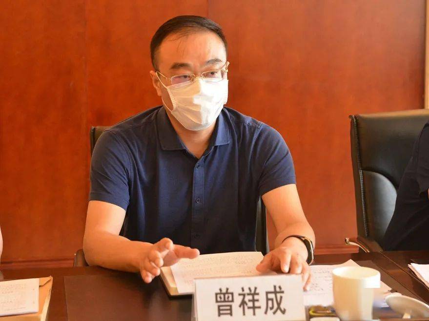 曾祥成一行到查哈阳农场有限公司检查指导综治工作