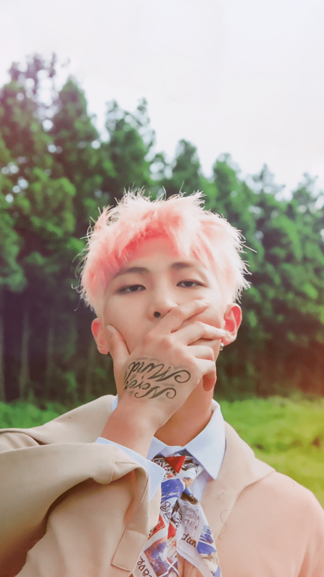 【人物】一生所求,爱与自由,你与温柔_金硕珍