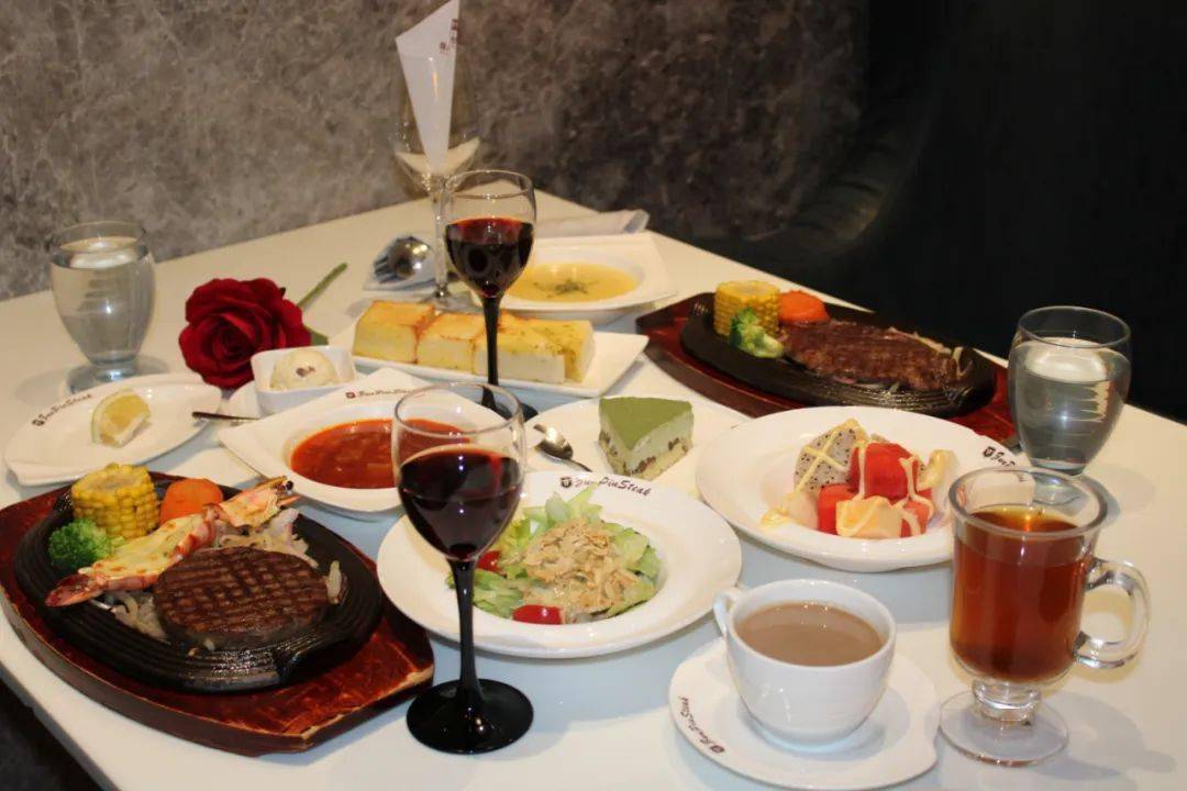 给自己一次浪漫体验 仅108元享尊品牛排豪华双人餐:牛排西餐 浪漫烛光