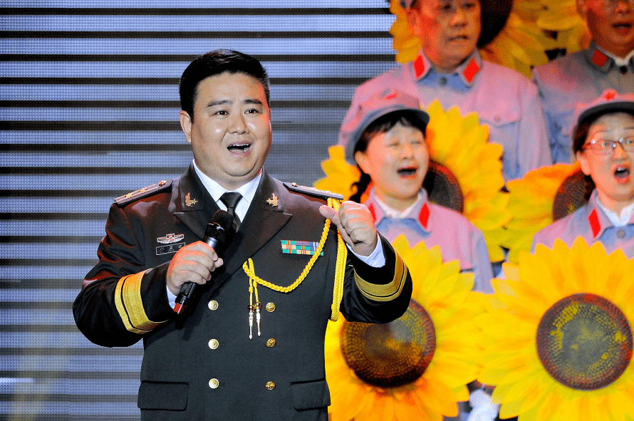 嗨这里有场线上草坪音乐会等你来听