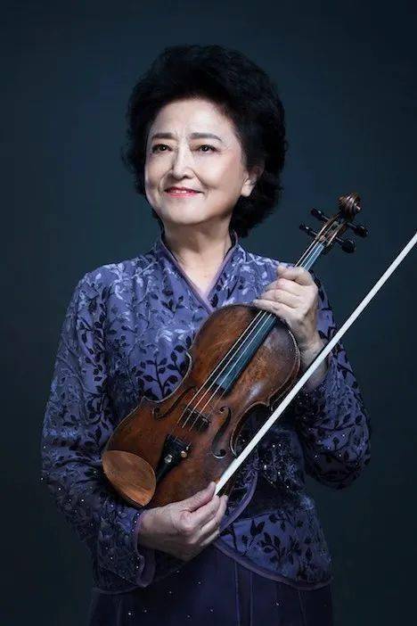 小提琴演奏家俞丽拿舞蹈家朱洁静二胡演奏家马晓晖未来,这一浸润着