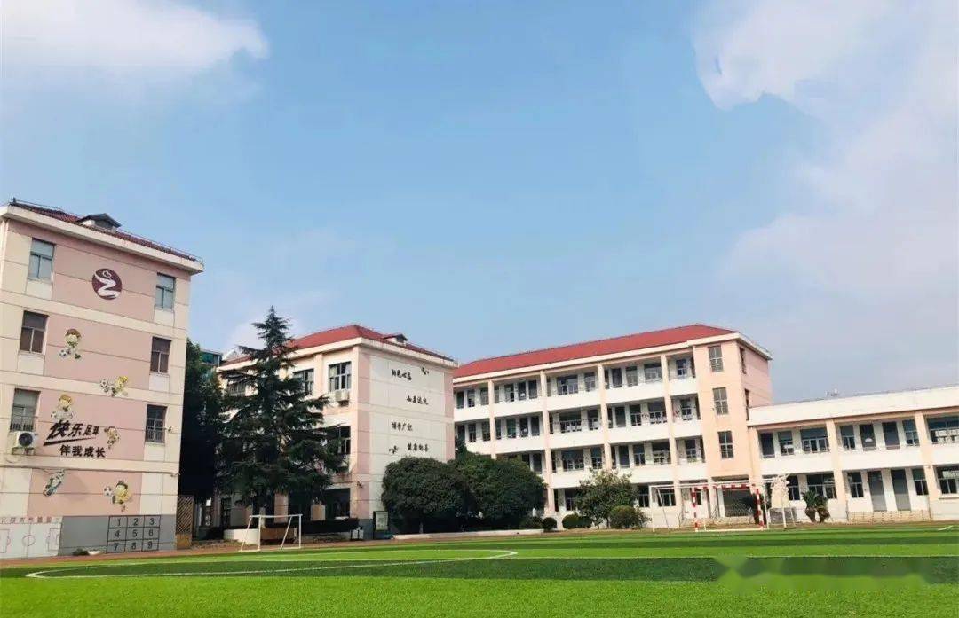 2020年37期白云61招生常州市白云小学2020年秋学期新生入学通告