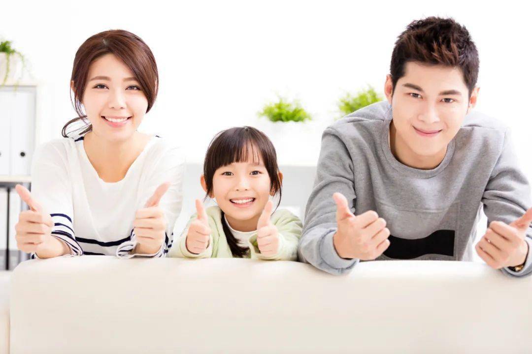 孩子嫉妒心强爸爸妈妈该如何化解