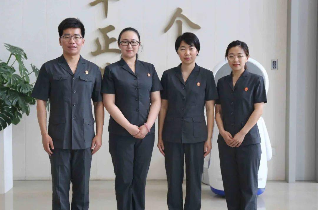 北京法院通报表扬十佳调解速裁团队和特邀调解员