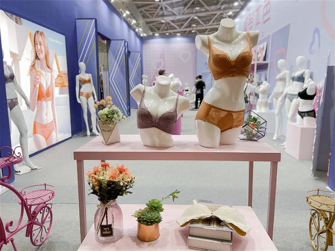 疫情后首展硬核来袭!| 奥丽侬集团闪耀亮相深圳针博会_内衣