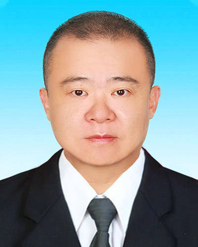 此前,6月9日,鄂尔多斯市委书记牛俊雁主持召开市委常委会会议,宣布