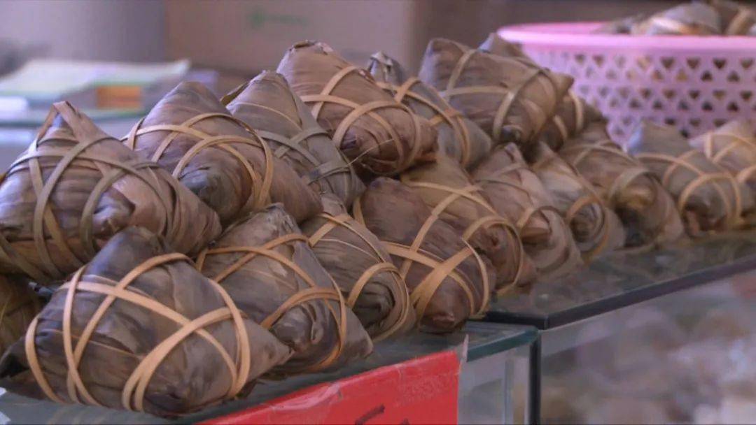 端午节前广宁粽子热销卖得最好的是