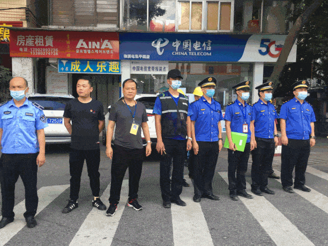 6月22日,专项工作组对叠南陈丰村524号违建屋主进行宣传教育劝导,屋主