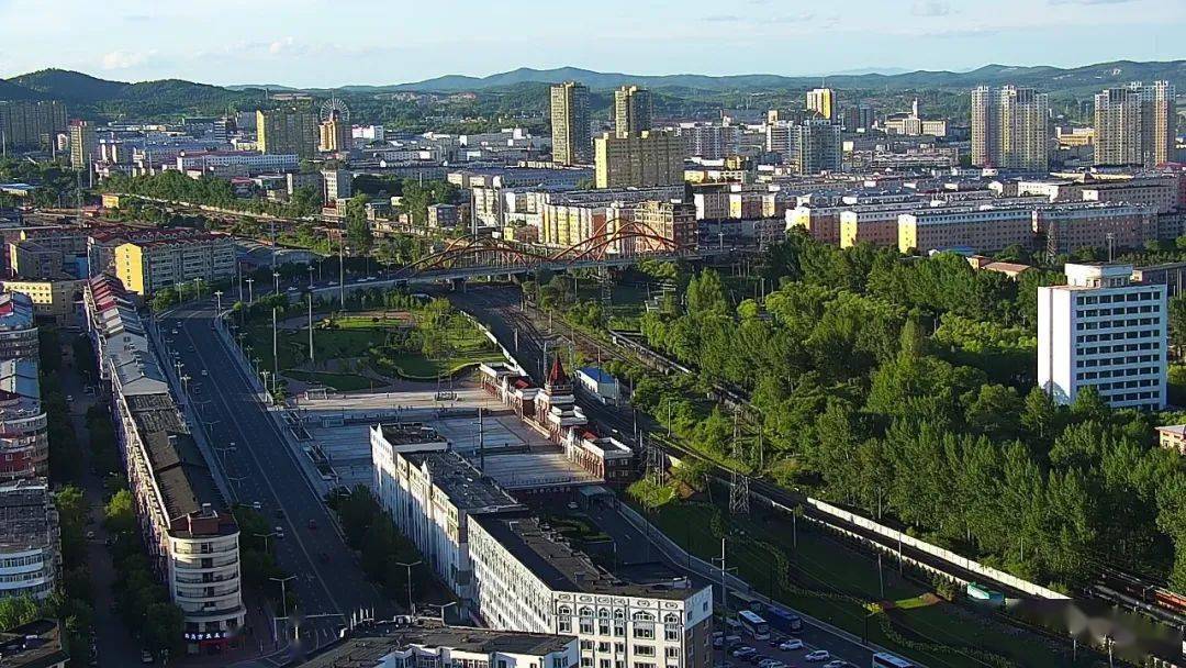 5g鹰眼看鹤岗鹤岗市公安局建成并投入实战全省首例5g高空鹰眼系统