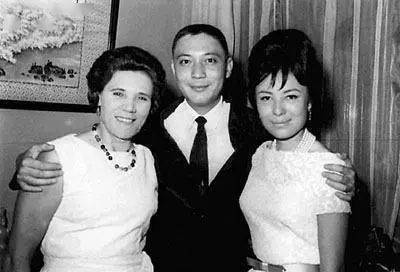 蒋经国的烦恼自己的四个儿女都不如别人家的孩子