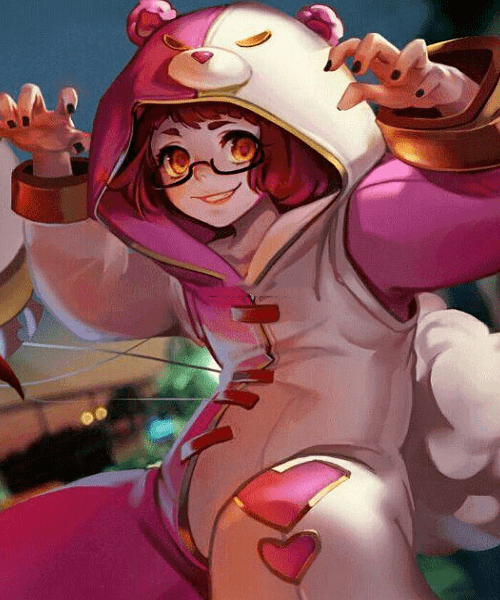 不得不说,安琪拉在旧海报中,确实要更加的有个性