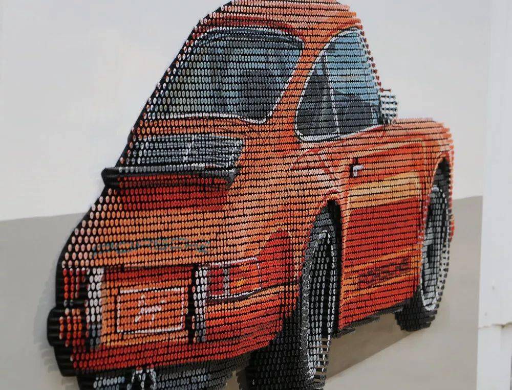 美国雕塑艺术家,用10000颗螺丝钉在木版上作画,钉出逼真3d肖像画