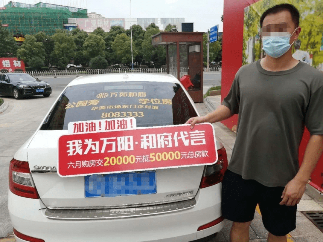 灯箱制作的新趋势：户外广告的艺术再现