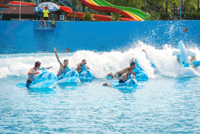 告别闷热出汗, 玩水才是正经事 凉爽 1,刺激 1,快乐 1 一次性解锁今年