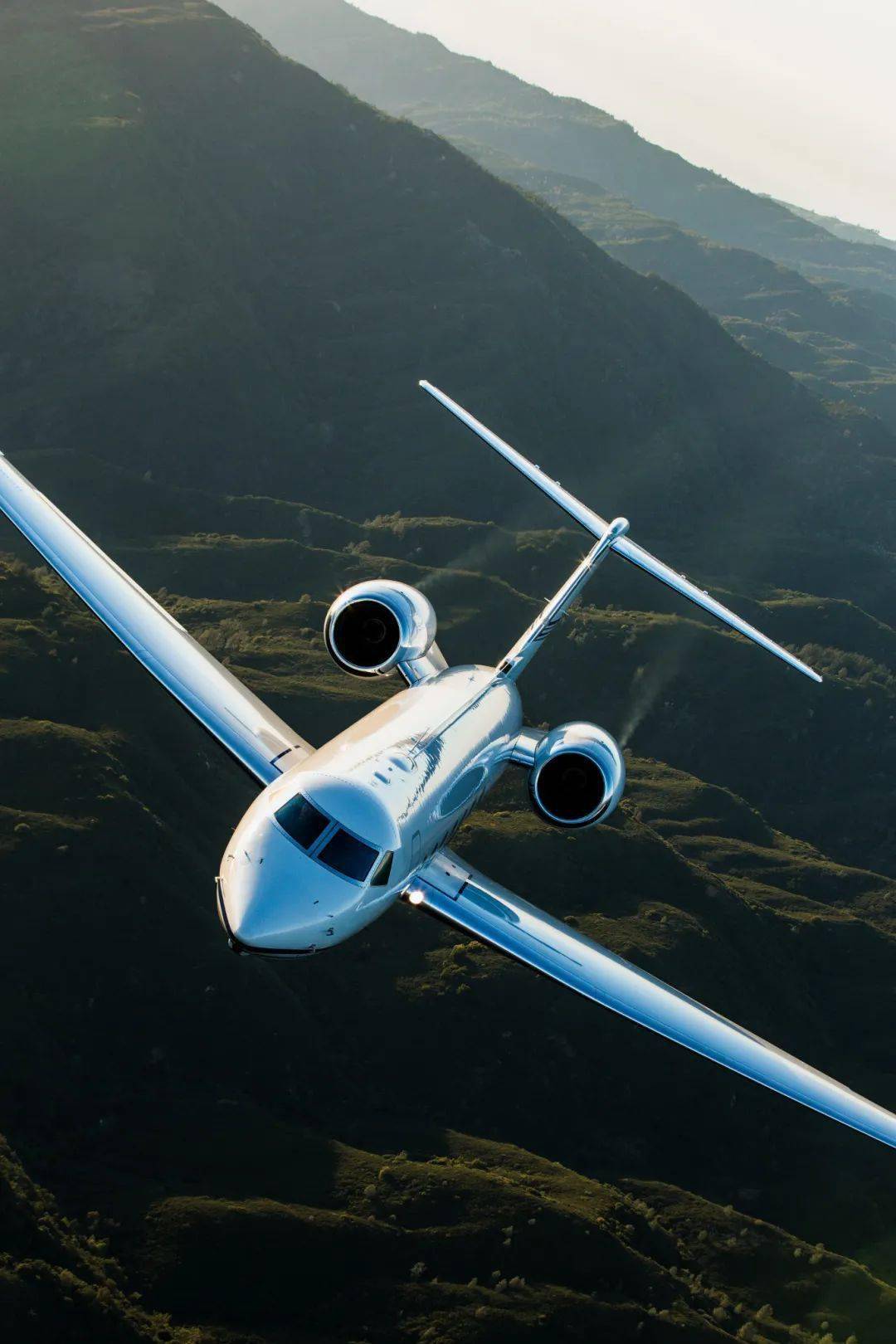 目前有超过六百架飞机投入运营,g550 已成为公务航空领域的领导者.